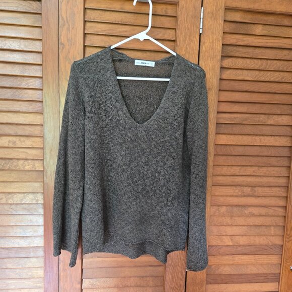 ZARA KNIT Pullover Women's Sweater V-neck Olive Green Bell Sleeve Medium - Picture 1 of 8